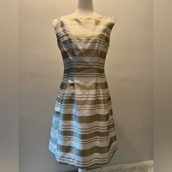 Vince Camuto Women's Striped Cap-Sleeve Fit & Flare Dress - Picture 1 of 3